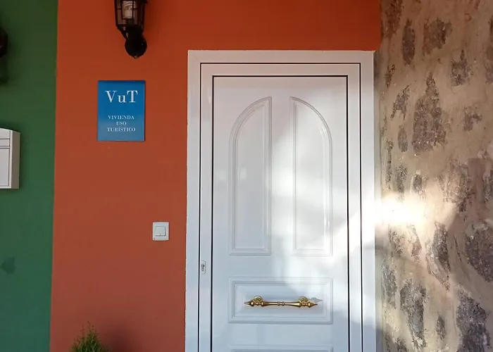 Casa La Puerta Nyaraló Riaño